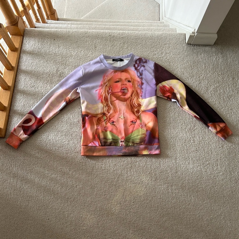 Britney Spears 2001 VMAs sweater double sided albino python yellow snake size S
